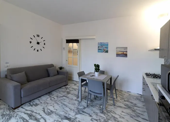 Il Glicine - Sisosa Homes