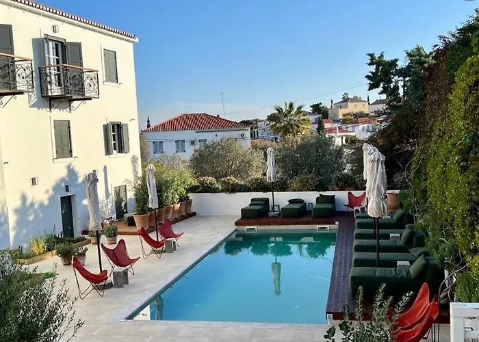 Yayaki Spetses Hotel