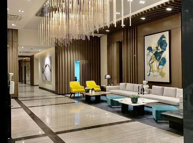 Bgc, Uptown Parksuites Tower 2