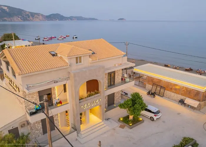 Horizon Apartments - Beachfront Luxury, By Zantewize