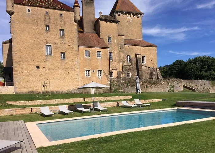 Château de Pierreclos