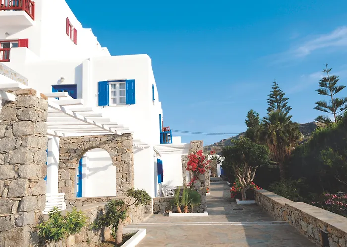 Kamari Hotel