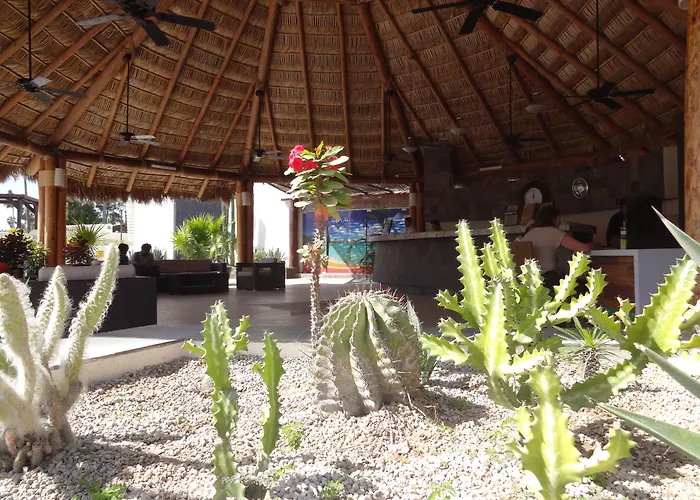 Park Royal Homestay Los Cabos