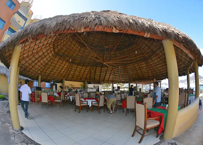 Hotel Marina Puerto Dorado