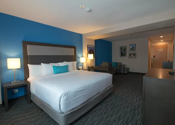 Chn Hotel Monterrey Aeropuerto, Trademark By Wyndham