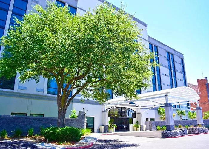 Holiday Inn Alexandria - Downtown By Ihg