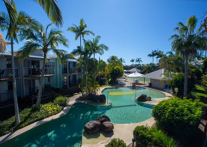 Noosa Lakes Resort