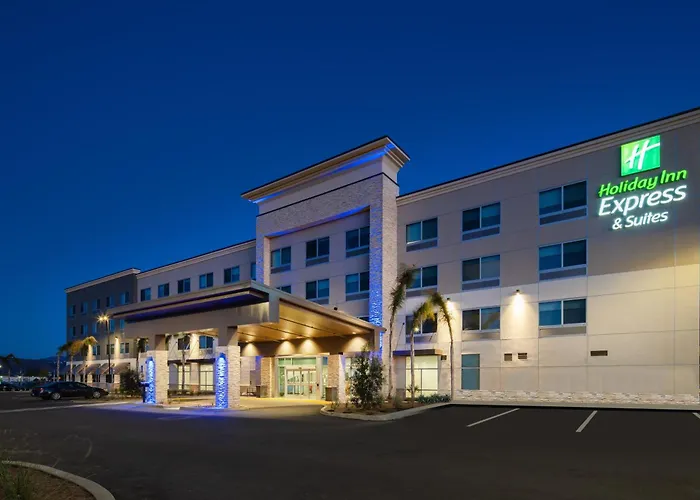 Holiday Inn Express & Suites - Murrieta By Ihg