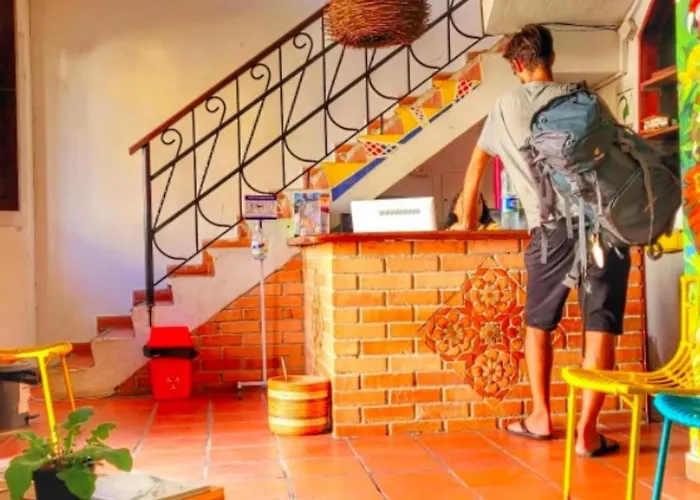 Fatima Hostel Santa Marta