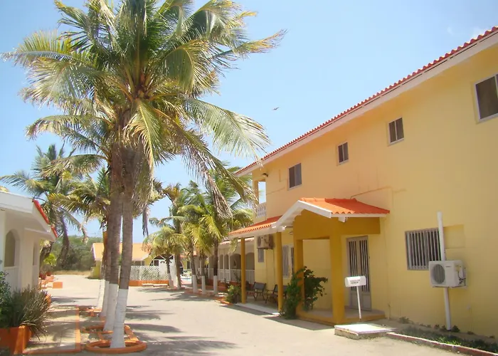 Coconut Inn Palm Beach