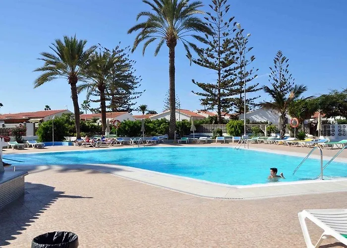 Playa del Ingles (Gran Canaria) Villas with private pool