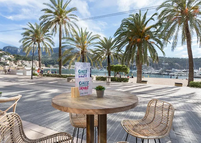 Fergus Style Soller Beach