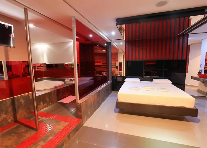 Frenesi Motel Rondon