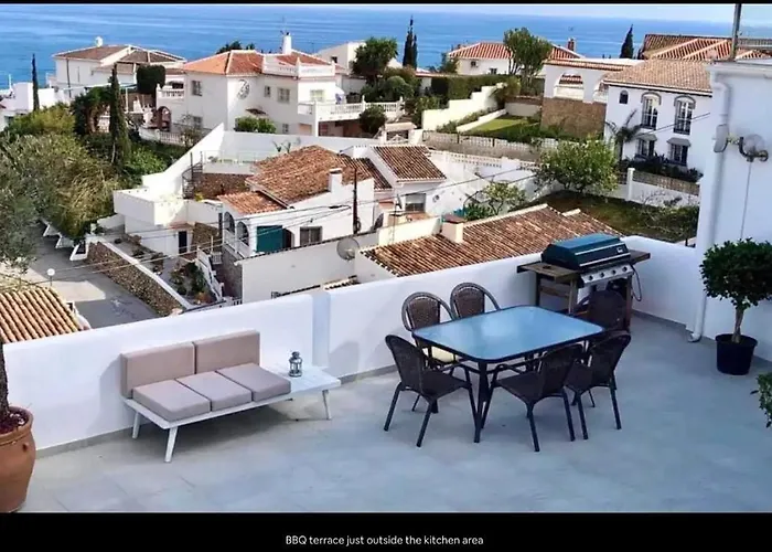 Vilas com Piscina Privada em Nerja