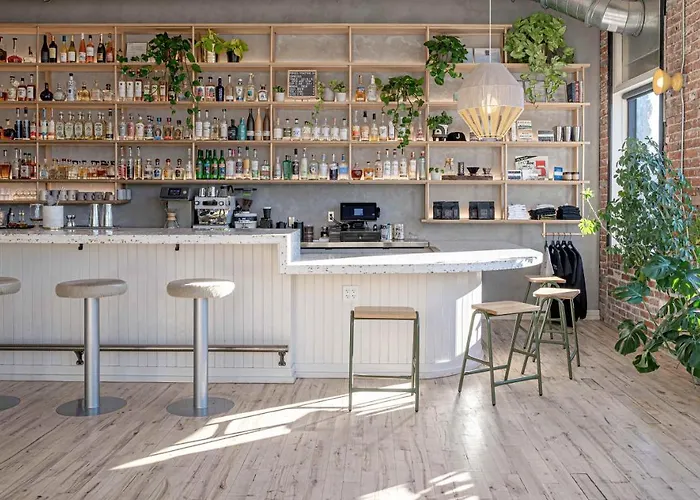 The Jesse Hotel & Bar
