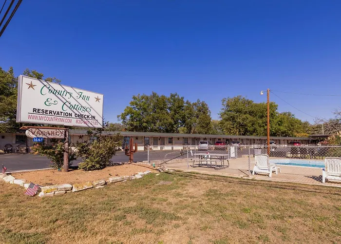 Country Motel