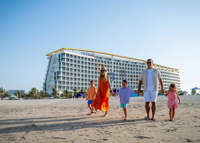 Centara Mirage Beach Resort Dubái