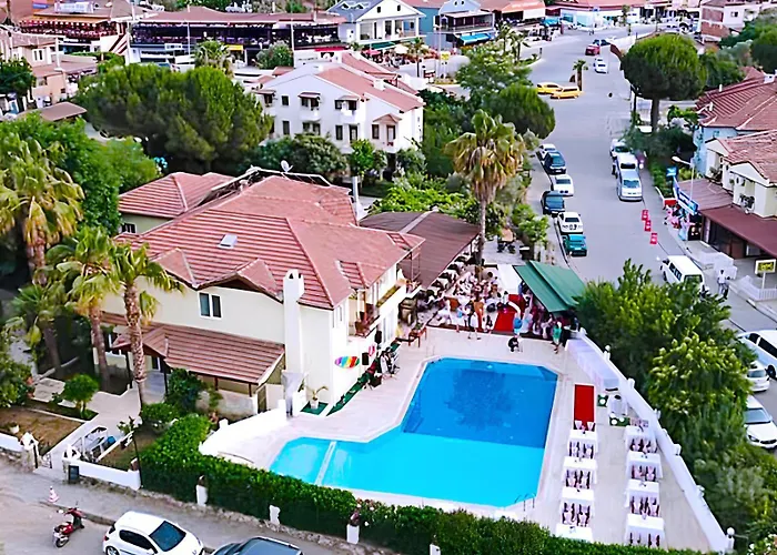 Native Hotel