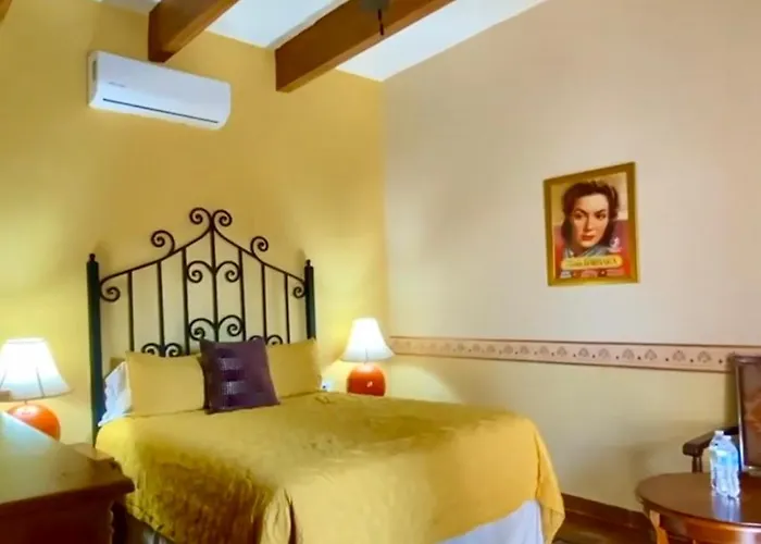 Hotel Casa María Félix