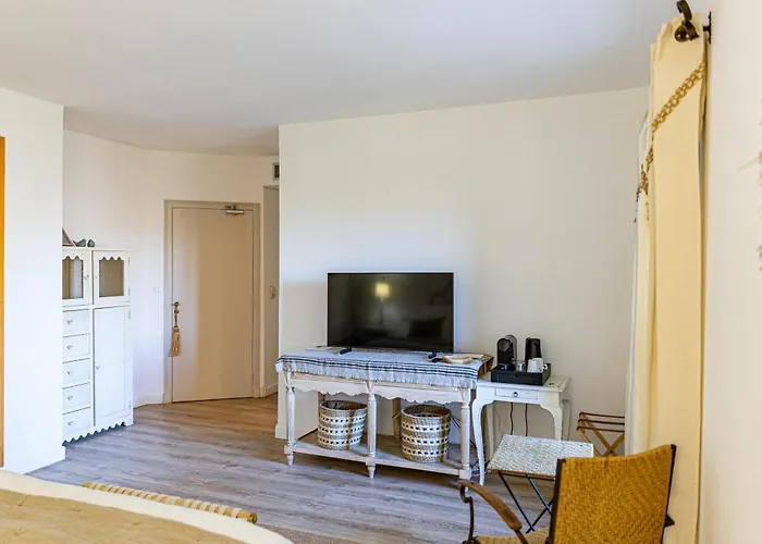 Hotel Maison Bournissac Paluds de Noves