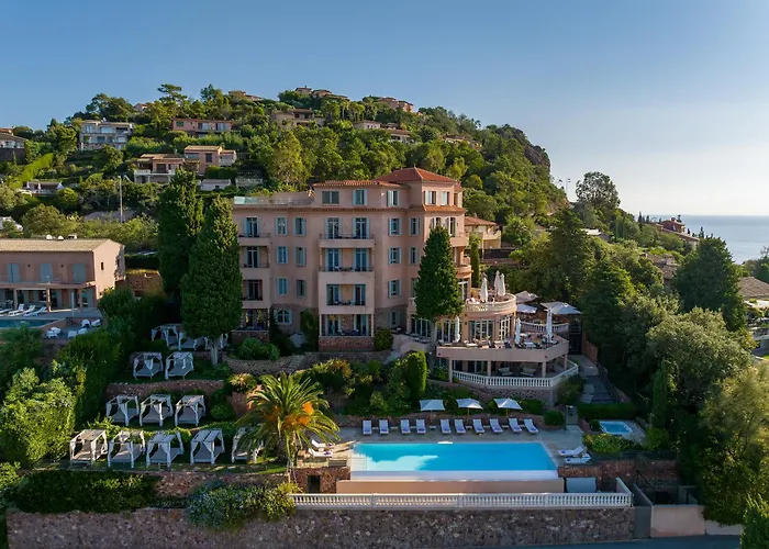 Tiara Yaktsa Cote D'Azur