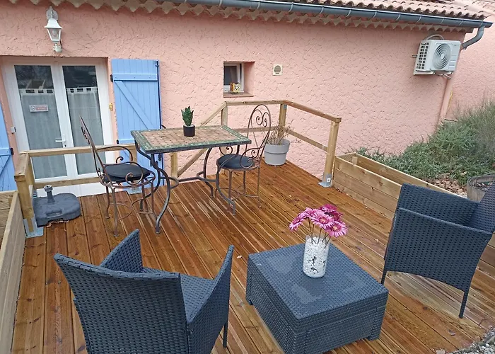 LE CHABASSOLE  CHAMBRES D'HÔTES - Massages - Jacuzzi - Sauna - GORGES DU VERDON
