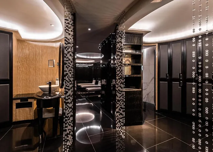 Corinthia London