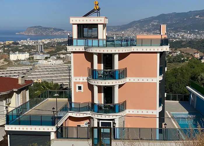 Villas avec piscine privée à Alanya