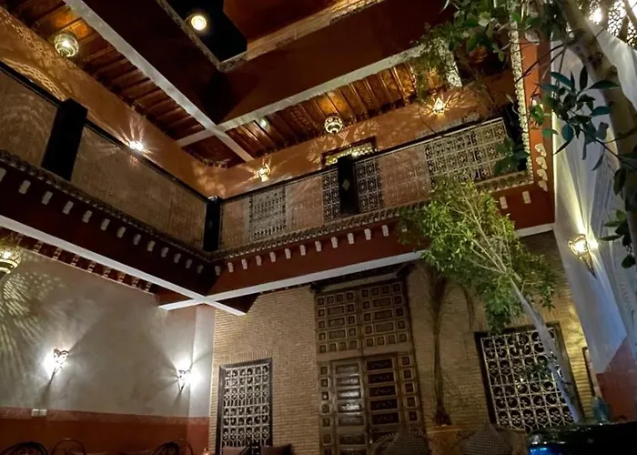 Riad Naya