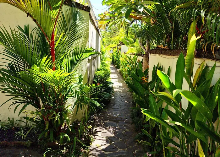 Nipuri Resort And Villas Seminyak By Kamara