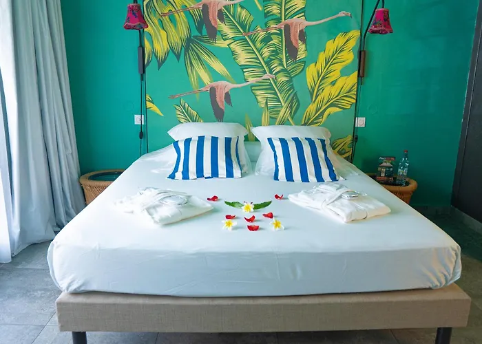 Hotel Dina Morgabine Saint Gilles