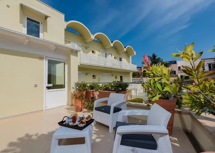 Marina 10 Design &SPA