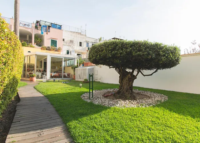 Marina 10 Design &SPA
