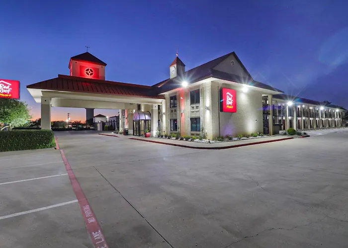 Red Roof Inn Plus+ Dallas - Addison