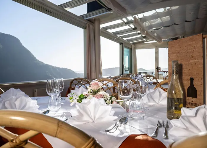 Hotel Ueberbacher