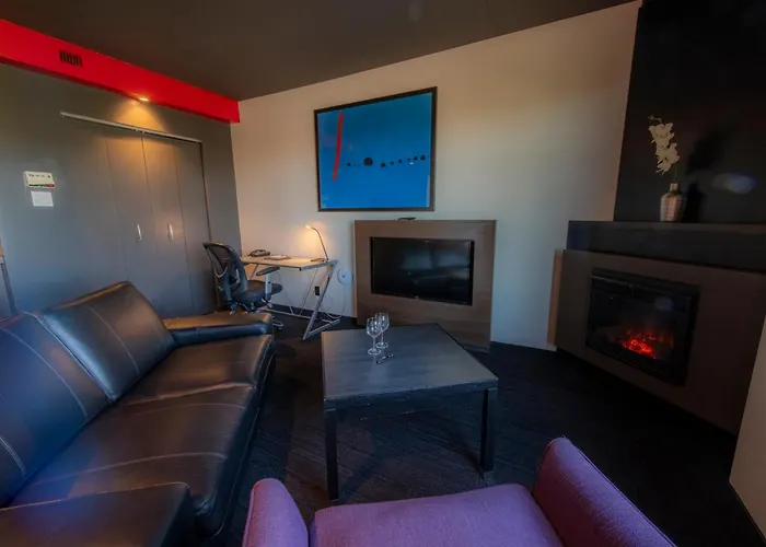 Grand Times Hotel - Aeroport De Quebec