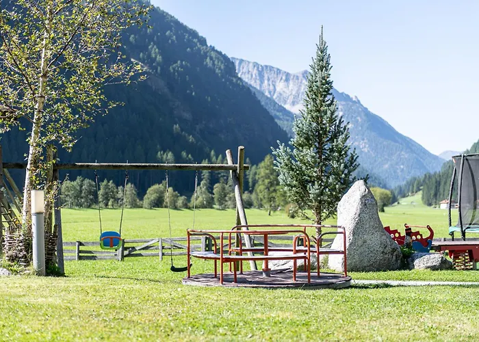 Hotel Bacher Riva di Tures