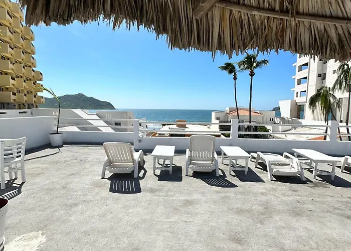 Creta Hotel & Suites