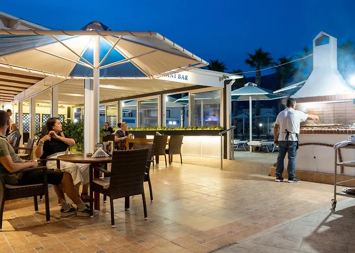 Mammis Beach Hotel
