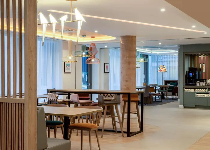 Hampton By Hilton Bath City