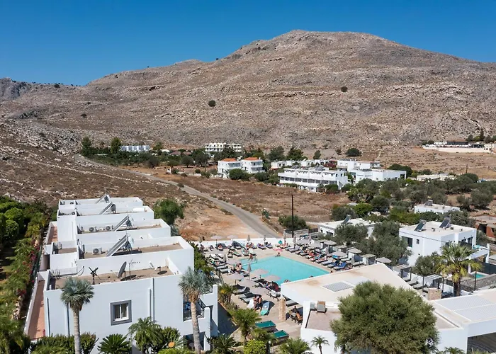 Lambis Studios & Apartments Lindos 