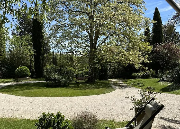Hotel La Parenthese Saint Donat à Aix-en-Provence