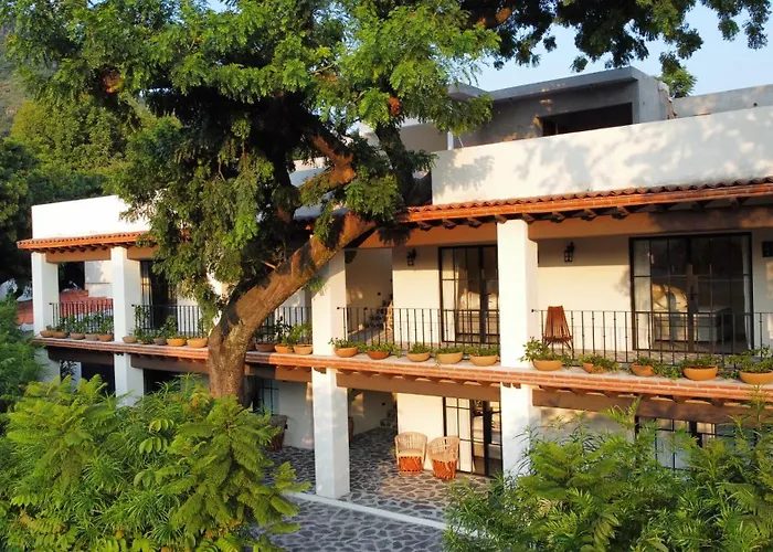 Tatala Hotel & Garden