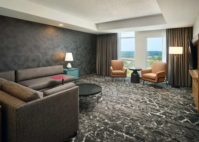Embassy Suites By Hilton Hampton Convention Center