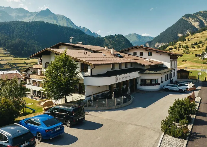 Hotel Edelweiss Superior