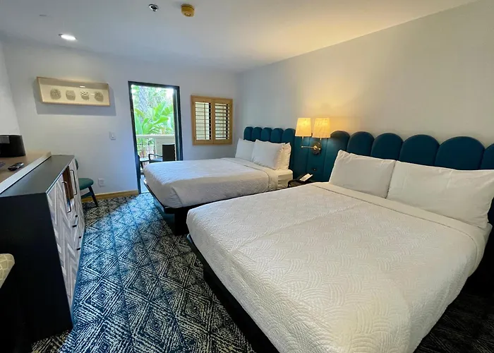 Catalina Canyon Inn