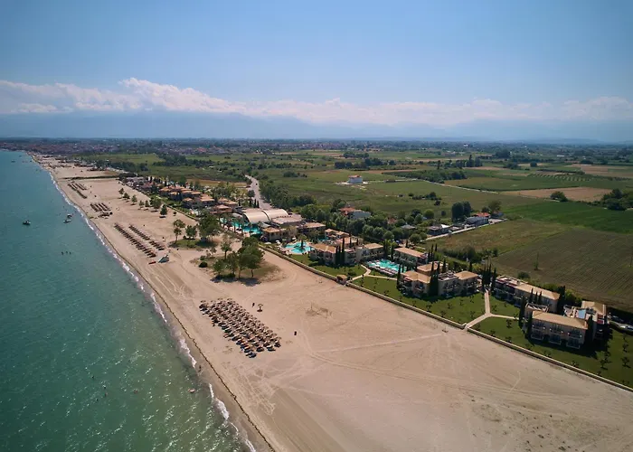 Mediterranean Village Hotel&Spa