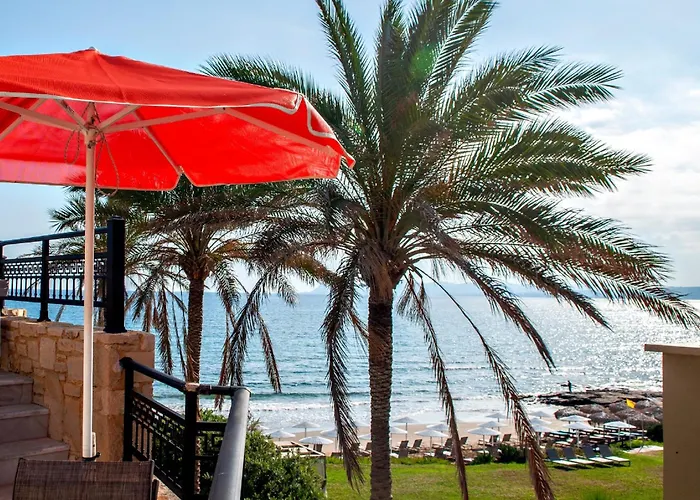 Alexandra Beach Hotel