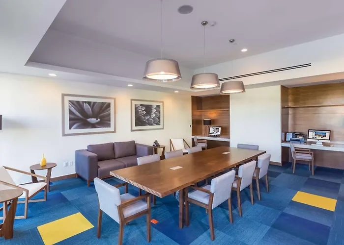 Hampton Inn&Suites by Hilton Los Cabos