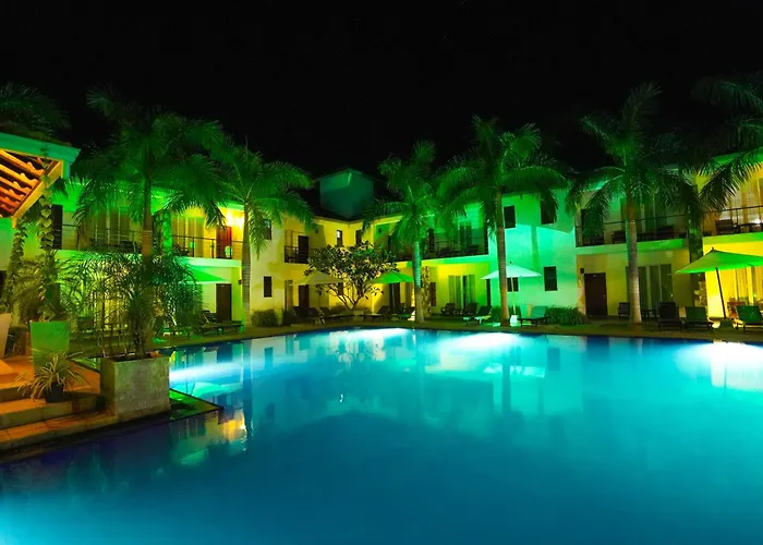 Hotel Tamarind Tree